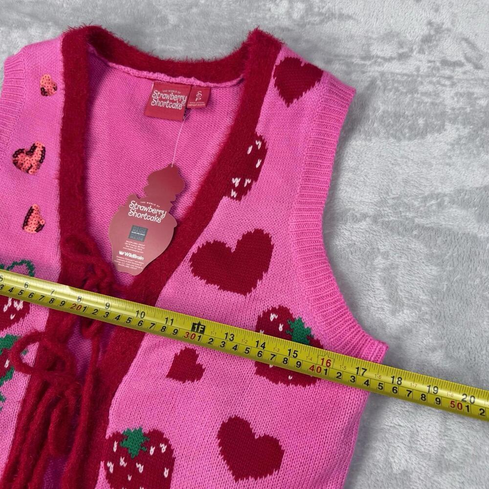NWT Strawberry Shortcake Knit Vest Pink Y2K Heart Valentine Girlhood Wmns Size S - Picture 6 of 9